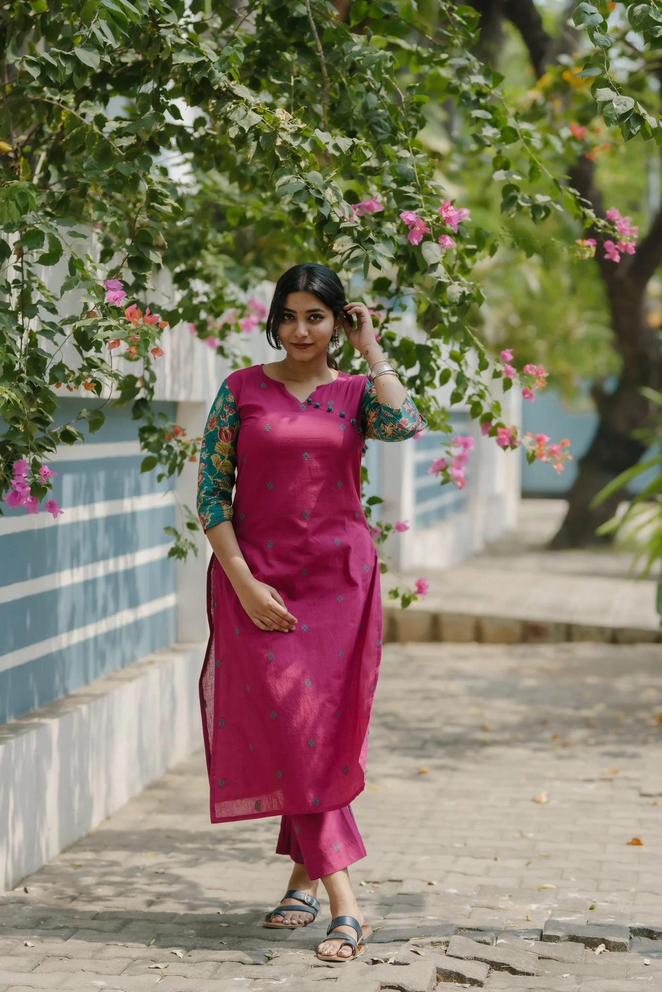 Veena Pink