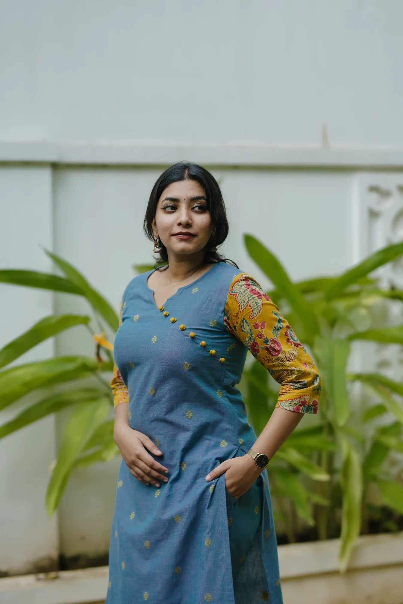 Veena Blue