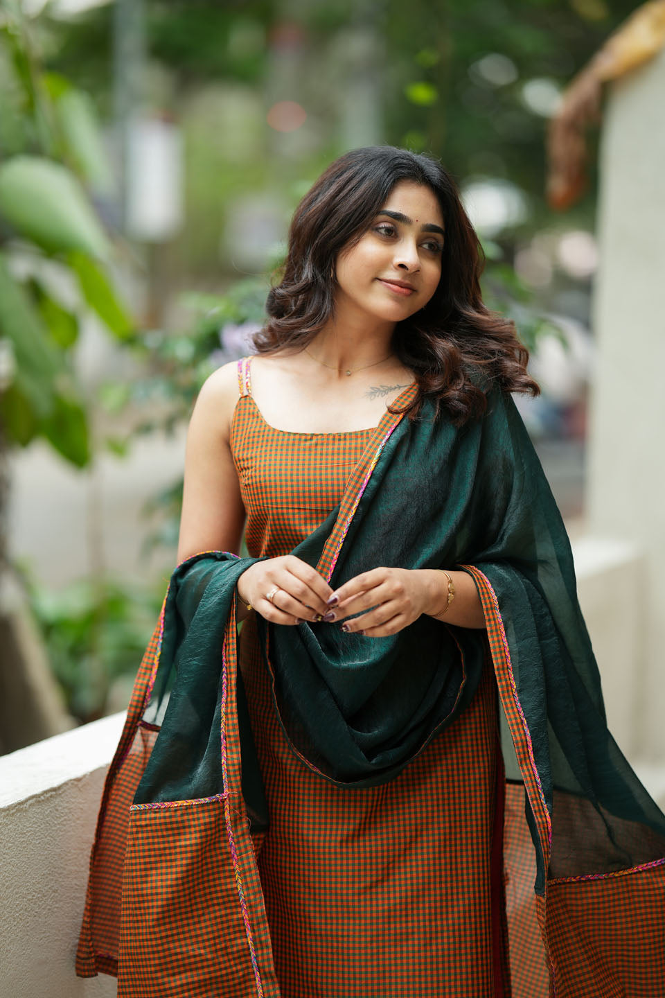 Narmada Rust with Green