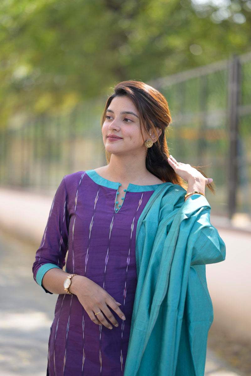 Akshita Violet