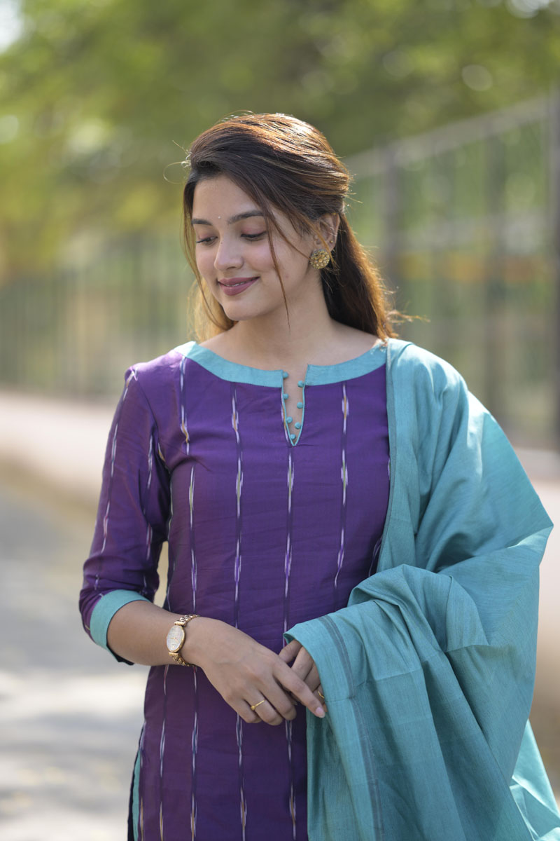 Akshita Violet
