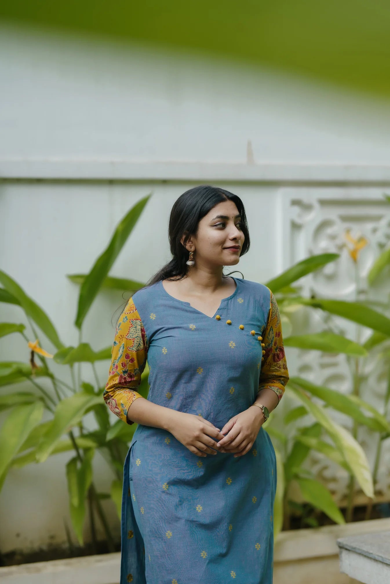 Veena Blue