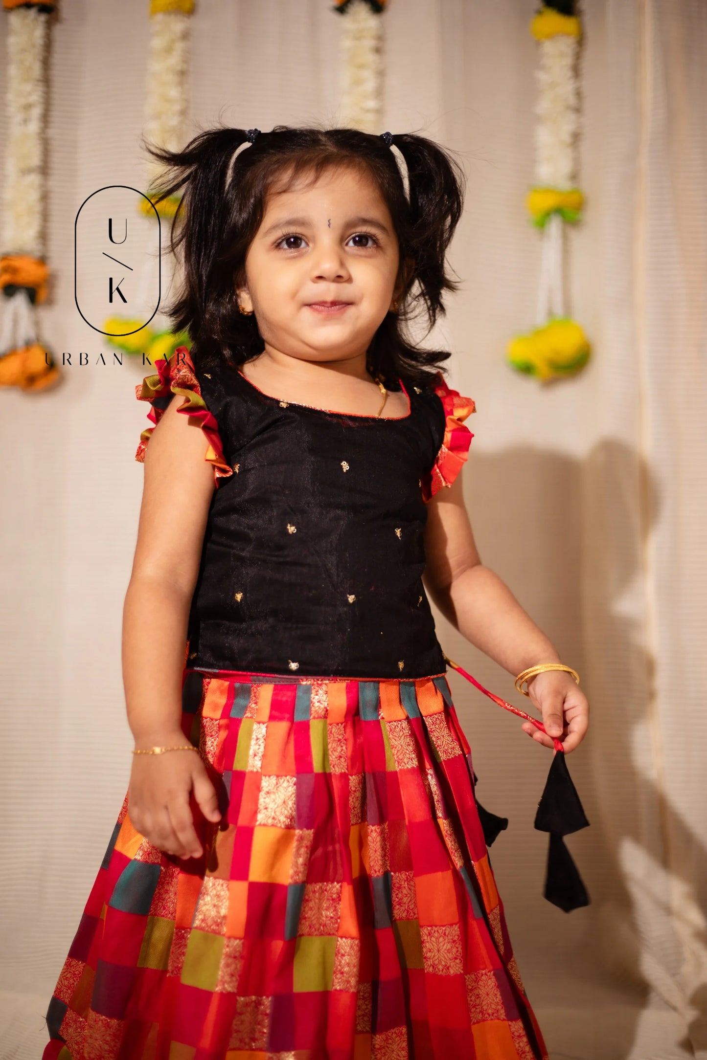 Vamsi Black Mini