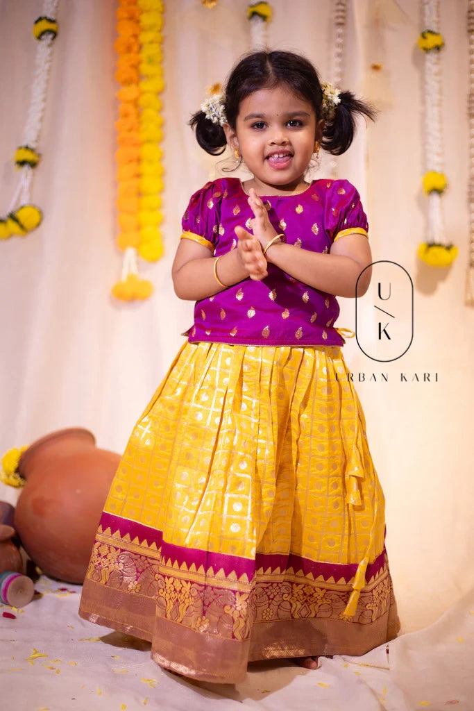 Aakruti Magenta & Yellow Mini