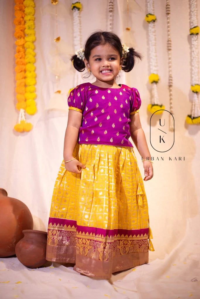 Aakruti Magenta & Yellow Mini