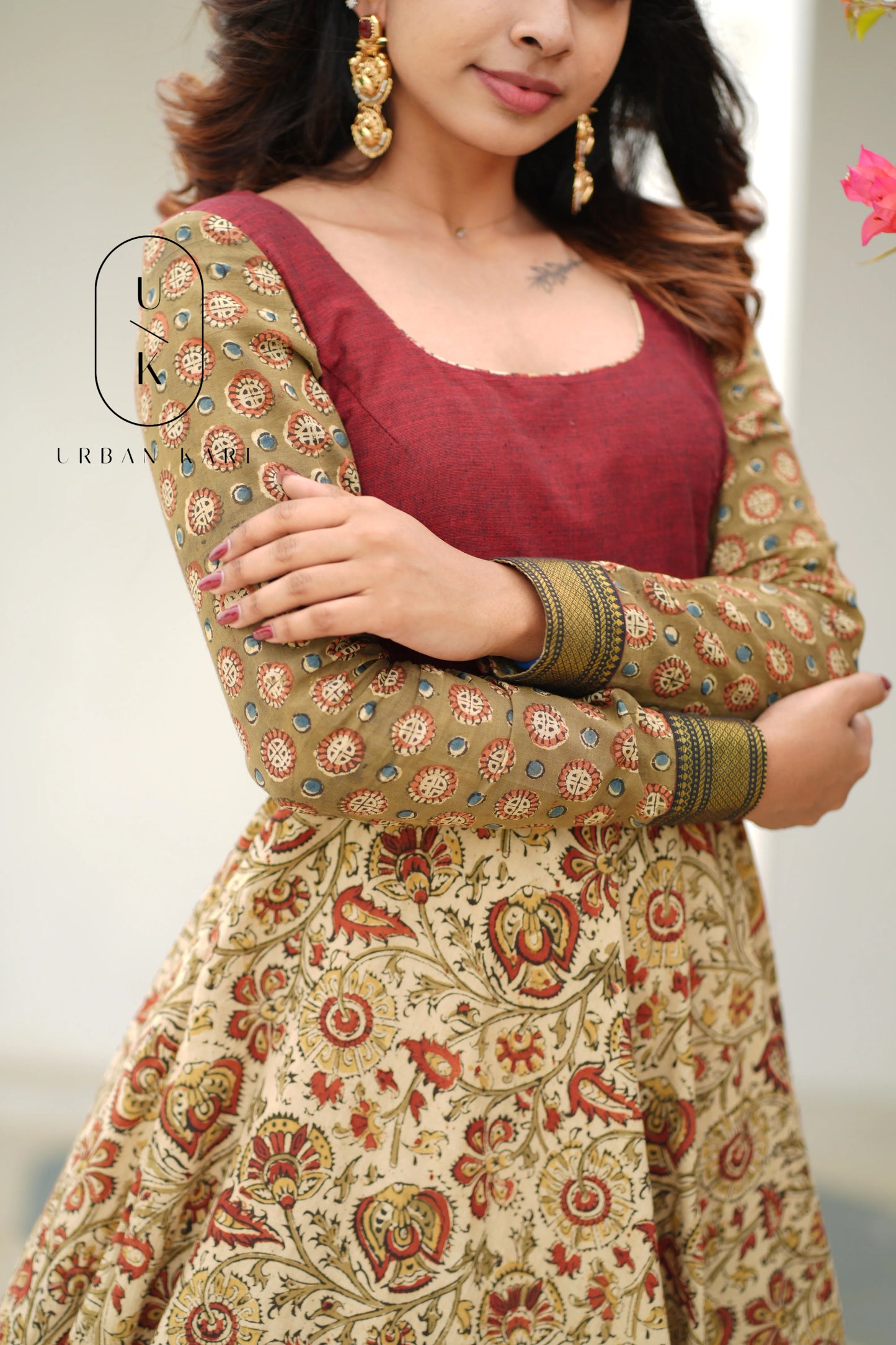 Arthi Maroon