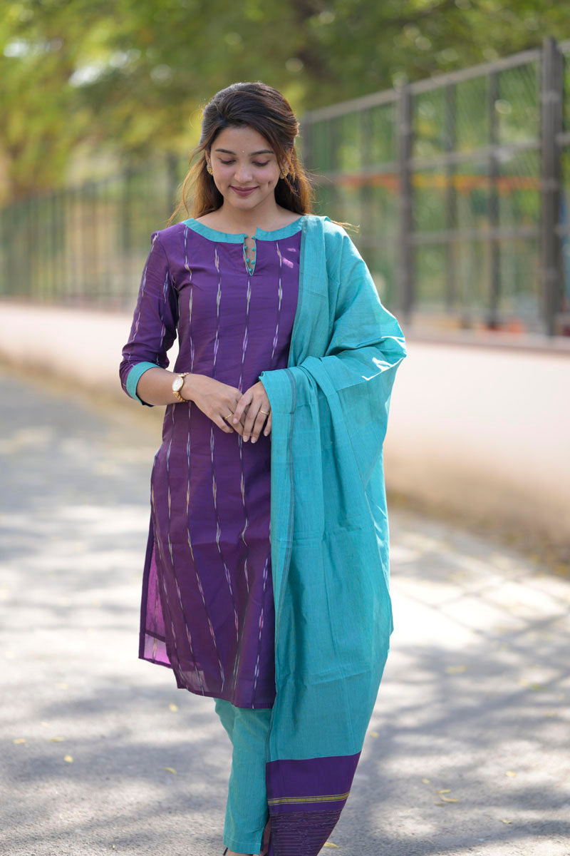 Akshita Violet